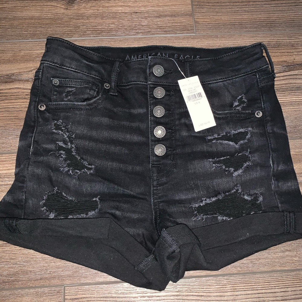 American Eagle Super Hi-Rise Shortie